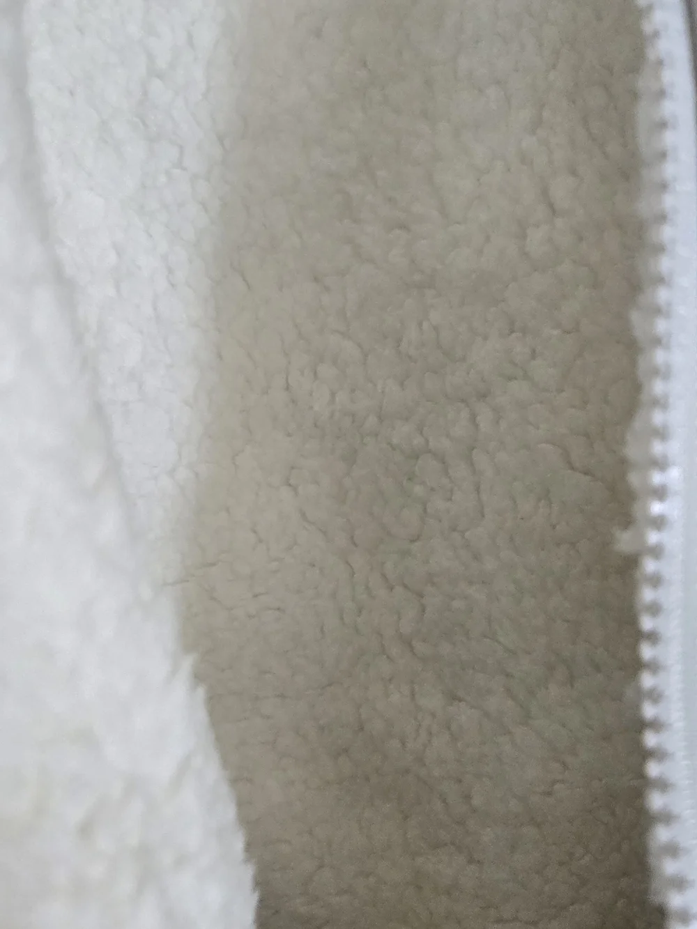 Reversible Cream Puffer Vest - Women #549